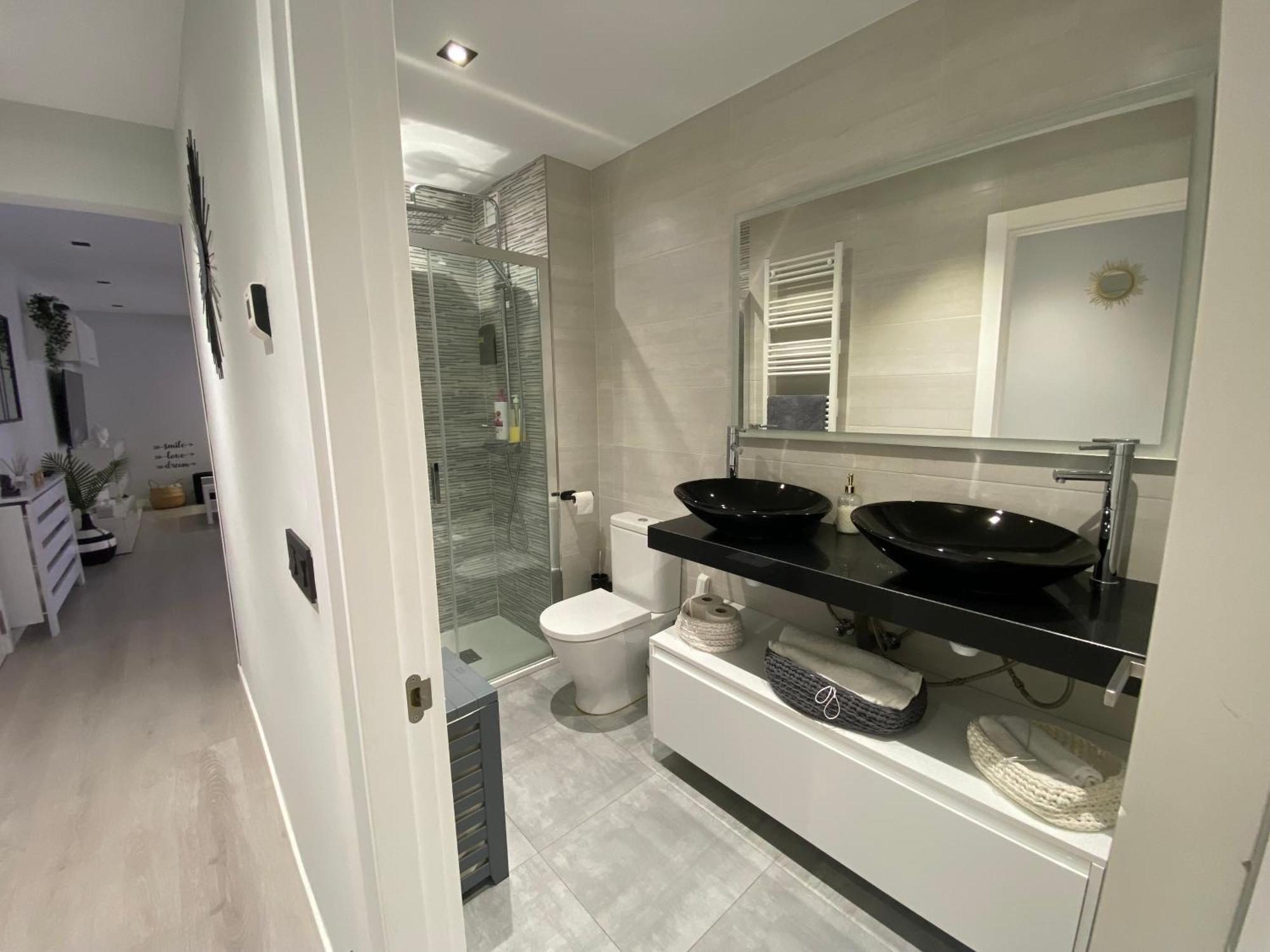 Апартаменты Piso Deluxe Centro Cerca Del Bec Баракальдо Экстерьер фото