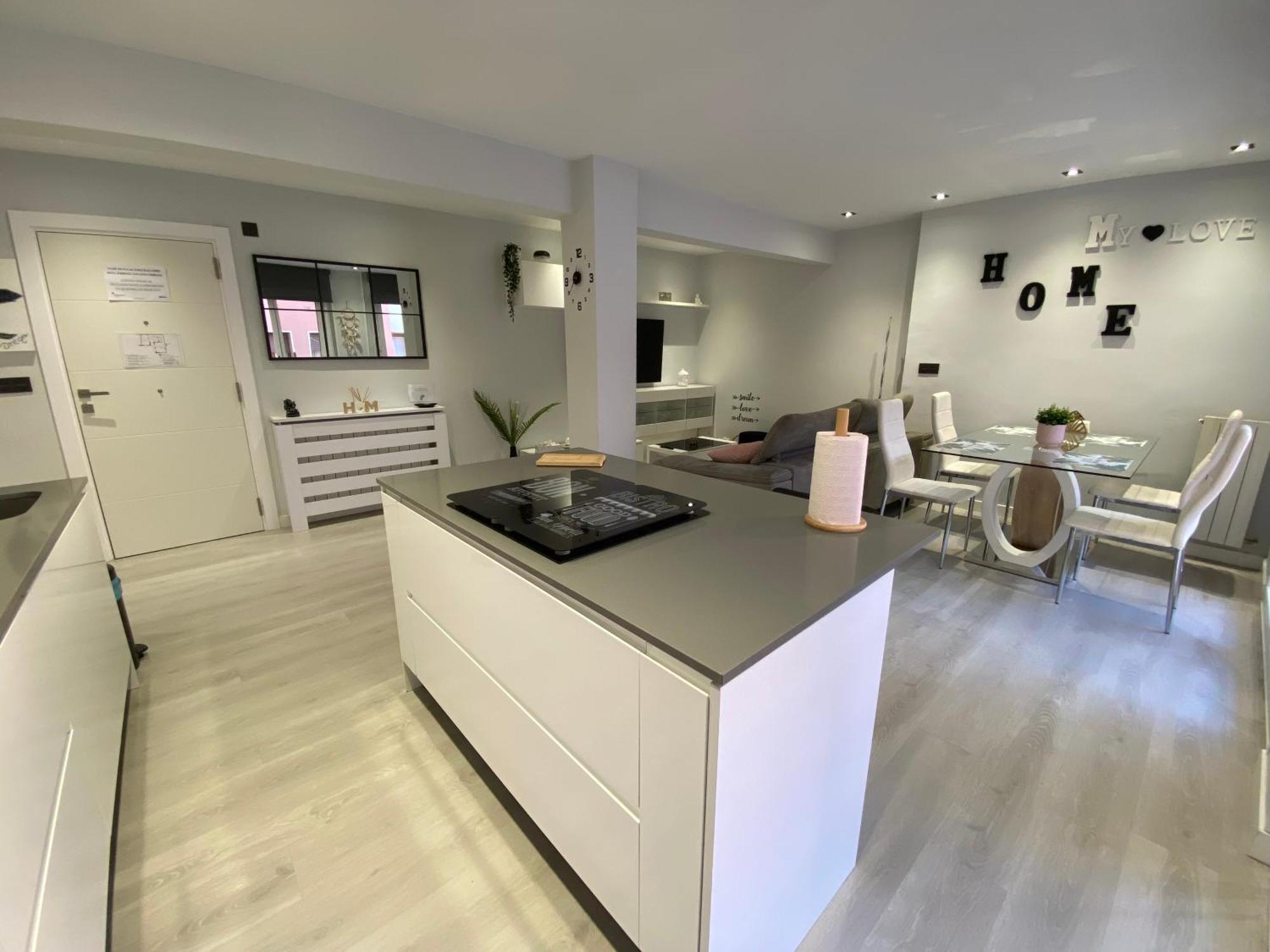 Апартаменты Piso Deluxe Centro Cerca Del Bec Баракальдо Экстерьер фото